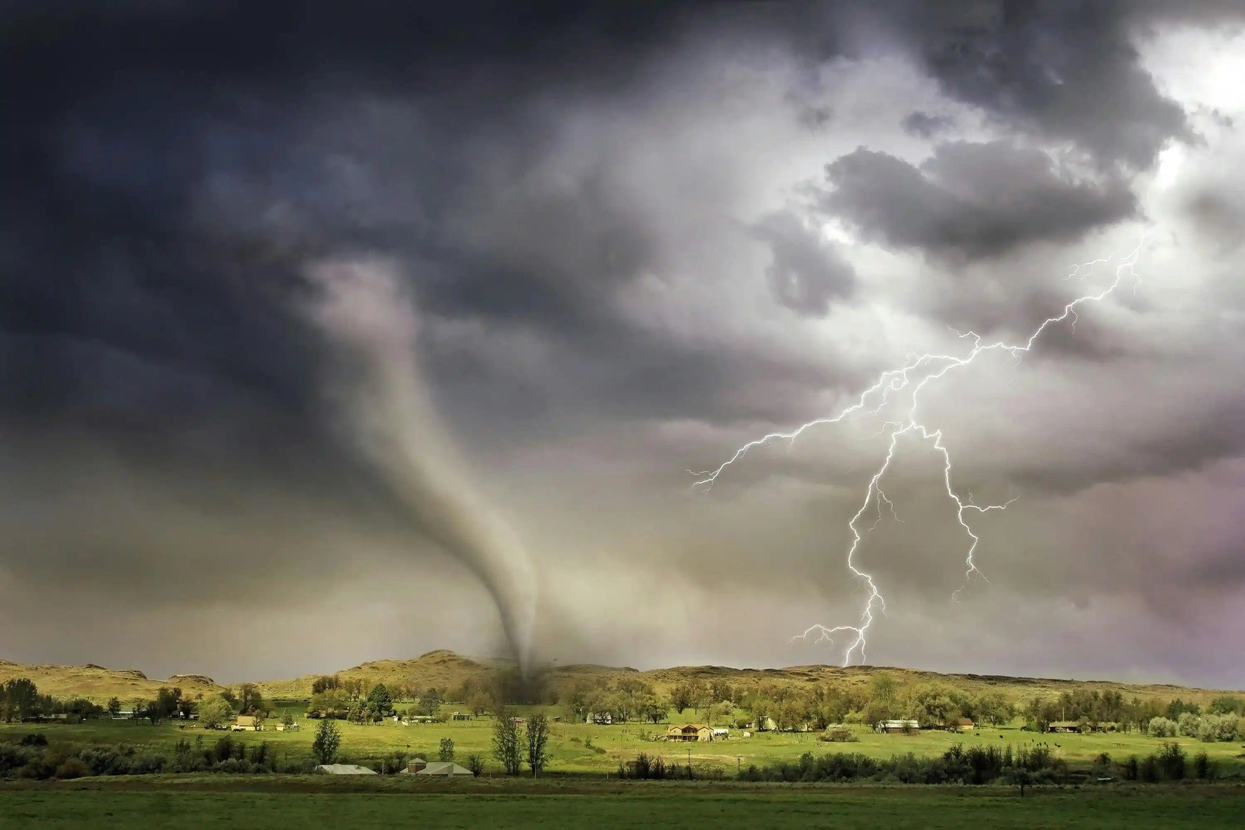 4 Tips to Protect Your HVAC Heat Pump in Tornado Season